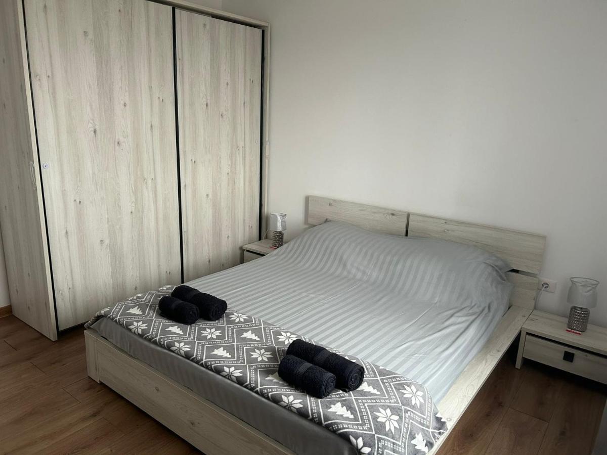 Appartement Apartament Adriana à Giroc Extérieur photo
